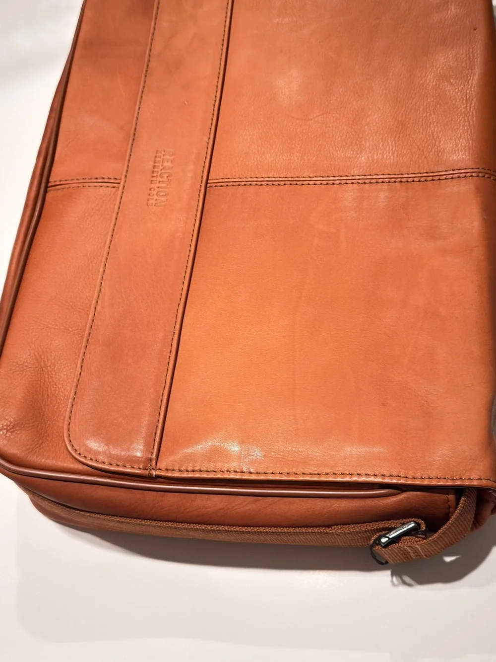 Kenneth Cole Reaction Tan Leather Flap Messenger Bag